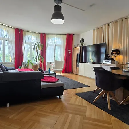 Villa Familienglueck Mit Grossem Garten Pool Und 3 Zimmer * Gerasdorf bei Wien