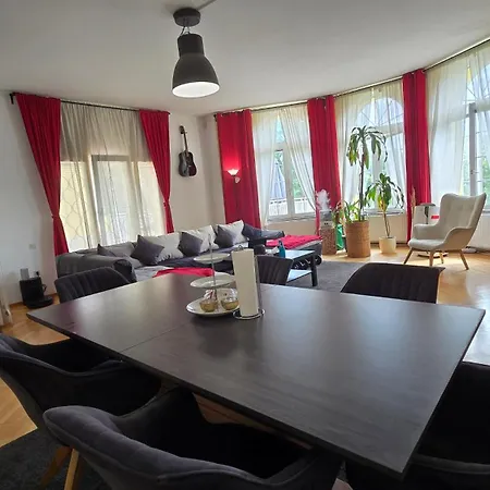 Villa Familienglueck Mit Grossem Garten Pool Und 3 Zimmer * Gerasdorf bei Wien